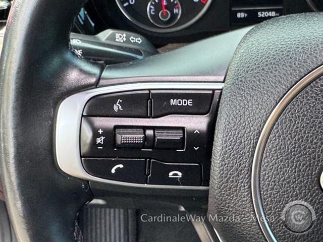 Vehicle image 23 of 40