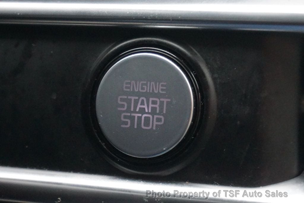 Vehicle image 40 of 50