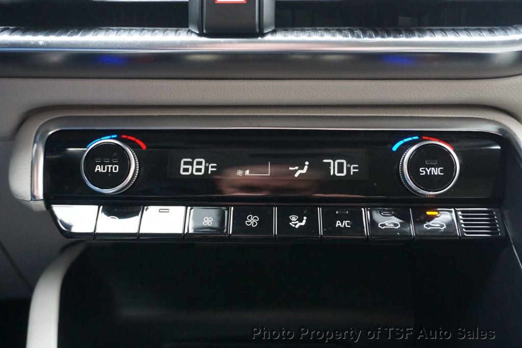 Vehicle image 34 of 50