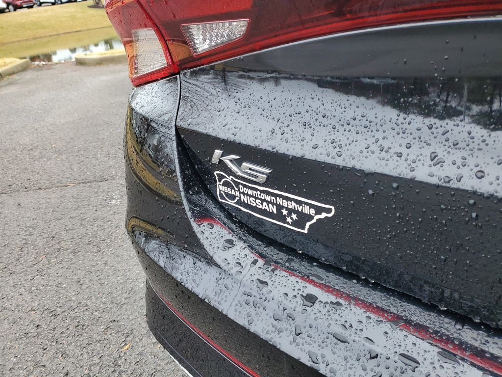 2021 Kia K5 GT-Line Image 25 of 31