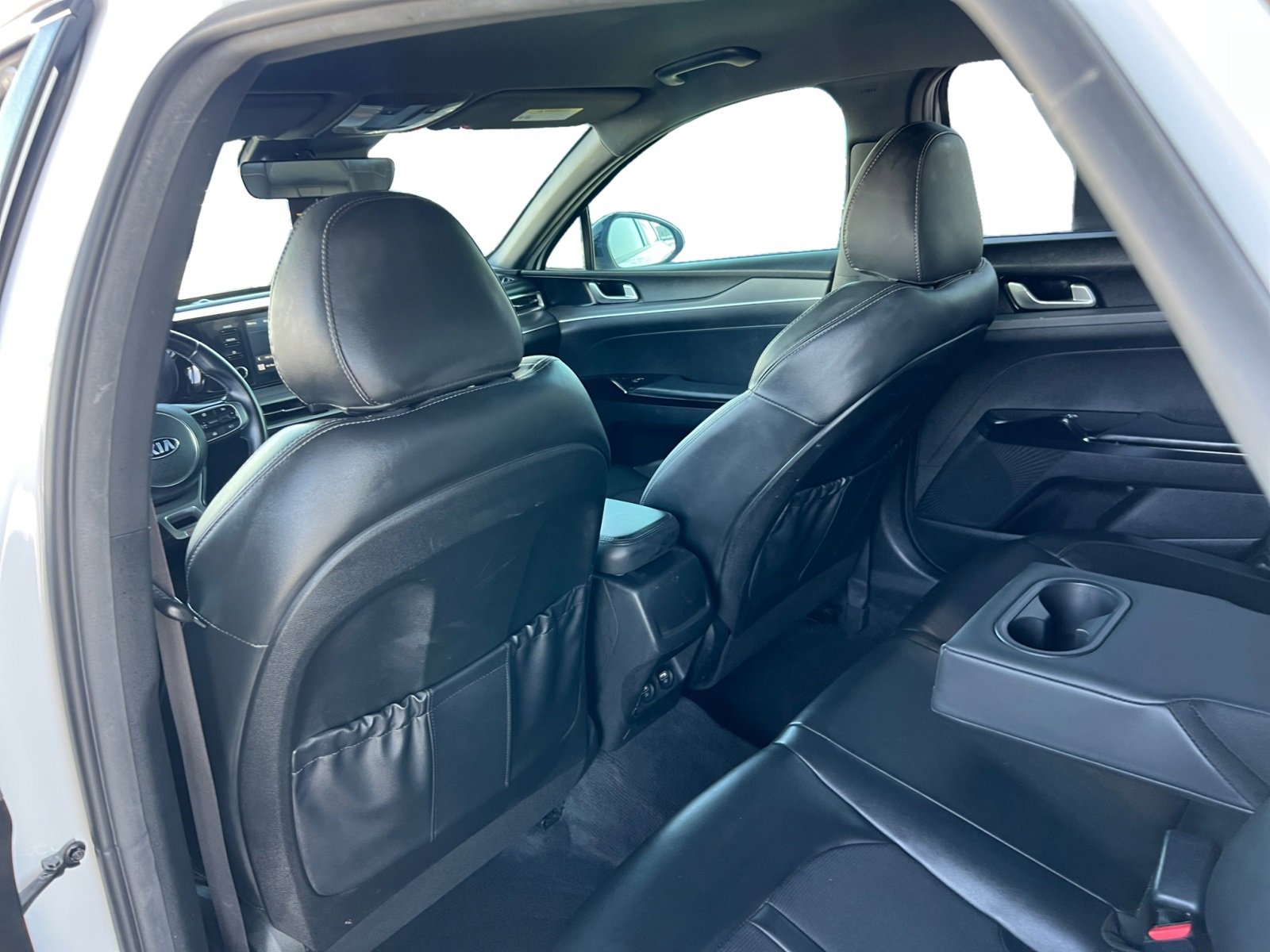 Vehicle image 12 of 21
