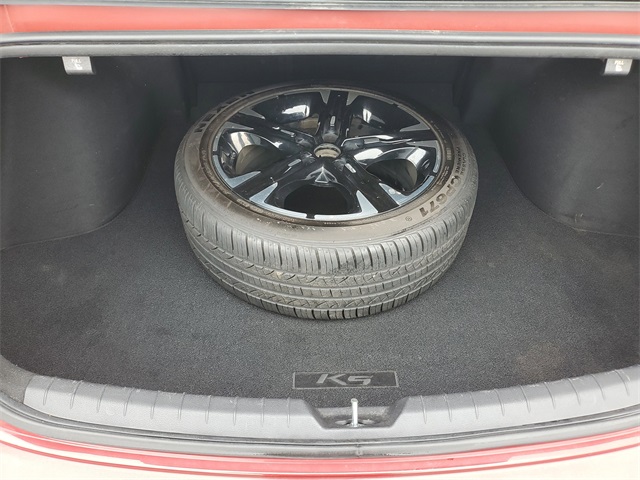 Vehicle image 8 of 30