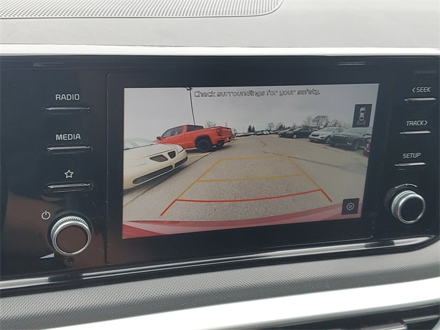 Vehicle image 26 of 30