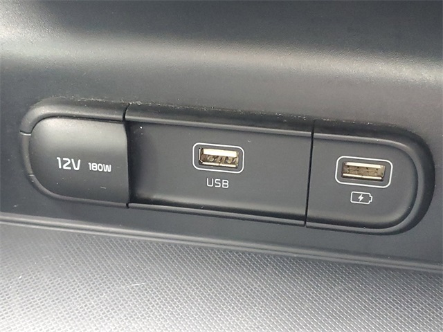 Vehicle image 29 of 30