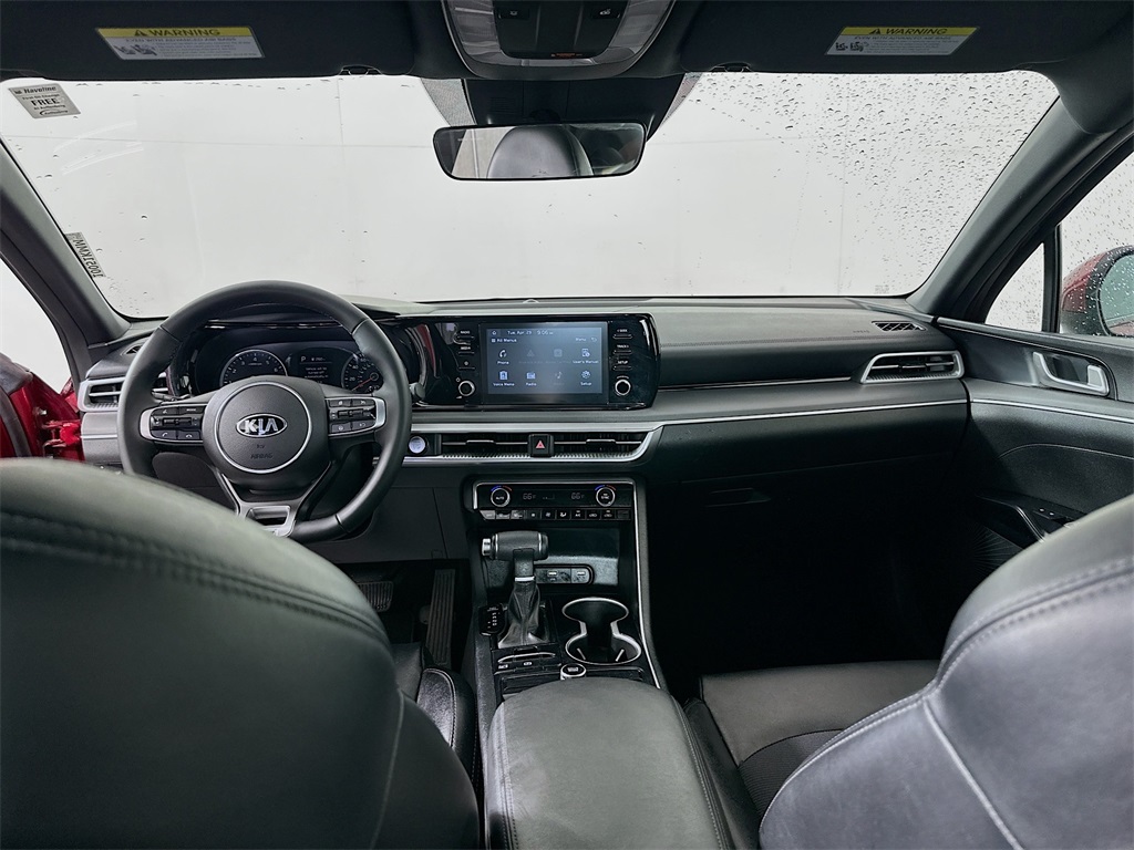 Vehicle image 20 of 30
