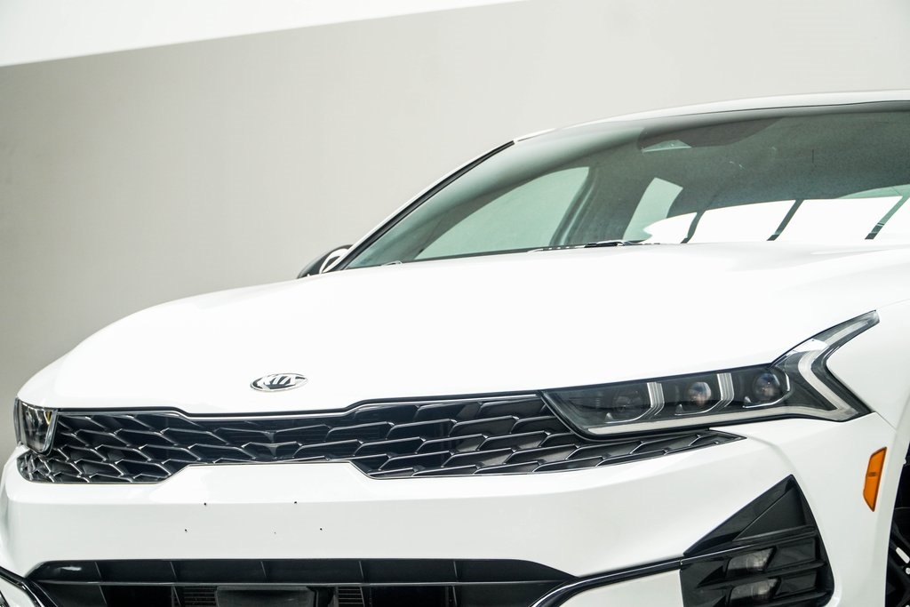 Vehicle image 1 of 38