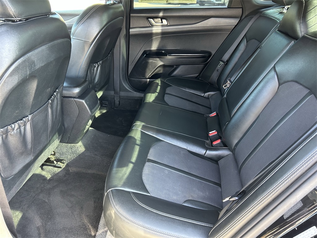 2021 Kia K5 GT-Line Image 12 of 31