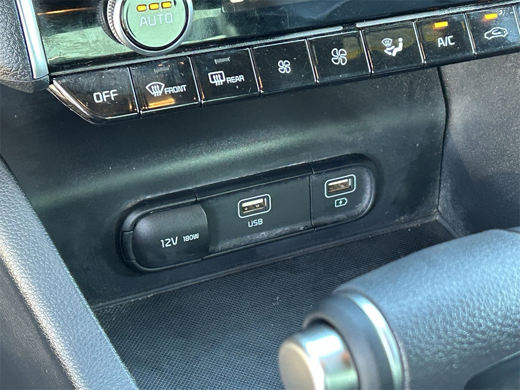 2021 Kia K5 GT-Line Image 31 of 31