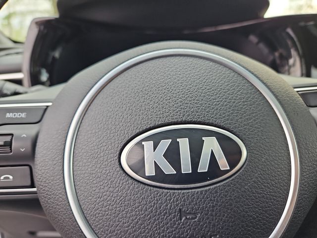 Vehicle image 29 of 34