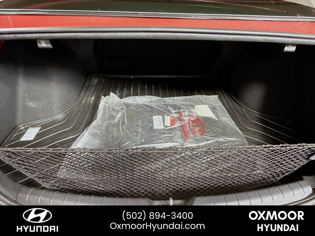 Vehicle image 23 of 38