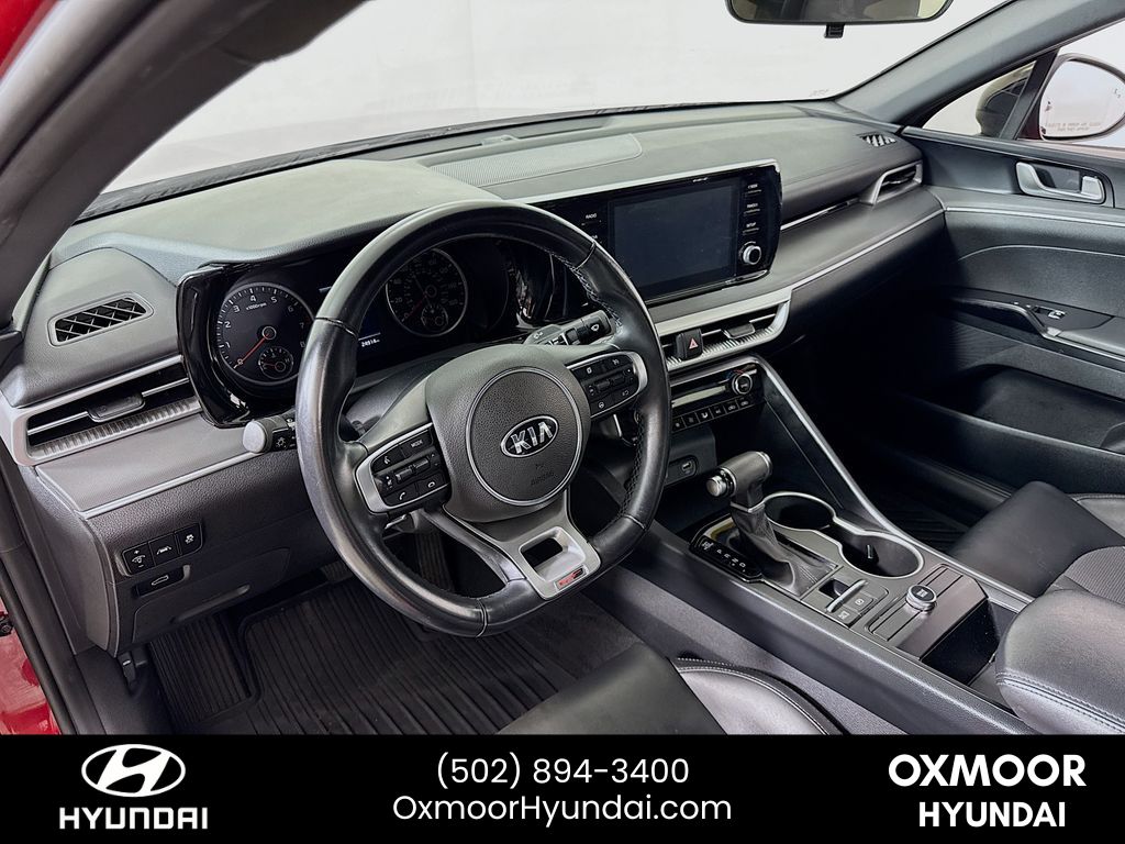 Vehicle image 9 of 38
