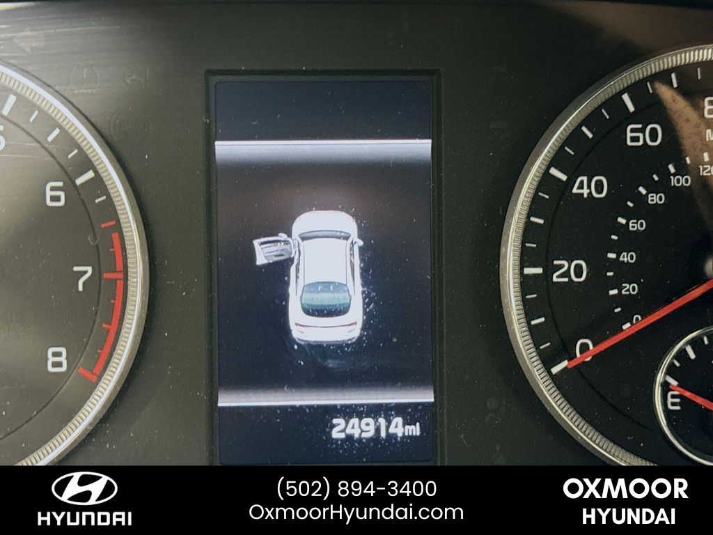 Vehicle image 12 of 38