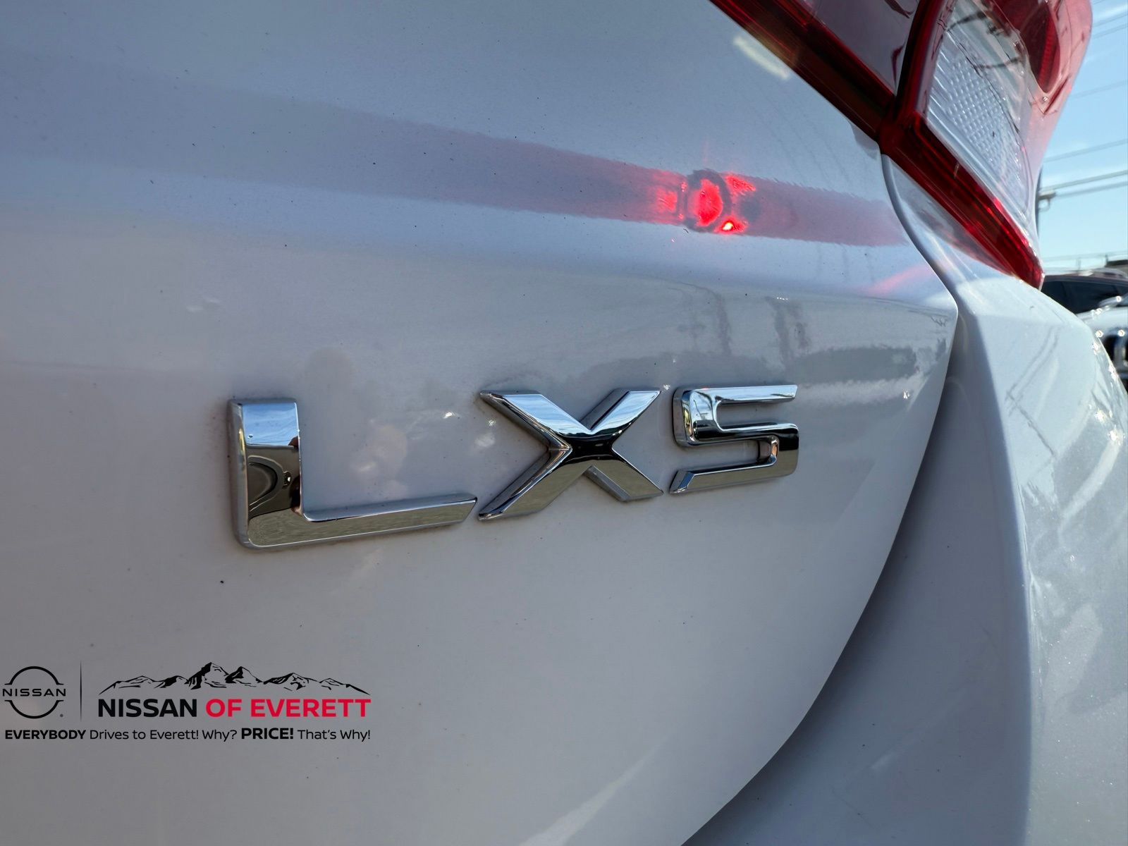 Vehicle image 5 of 22