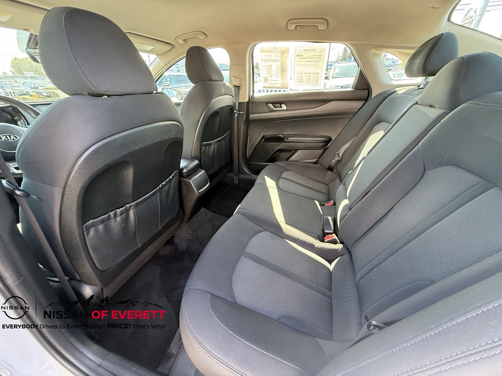 Vehicle image 10 of 22