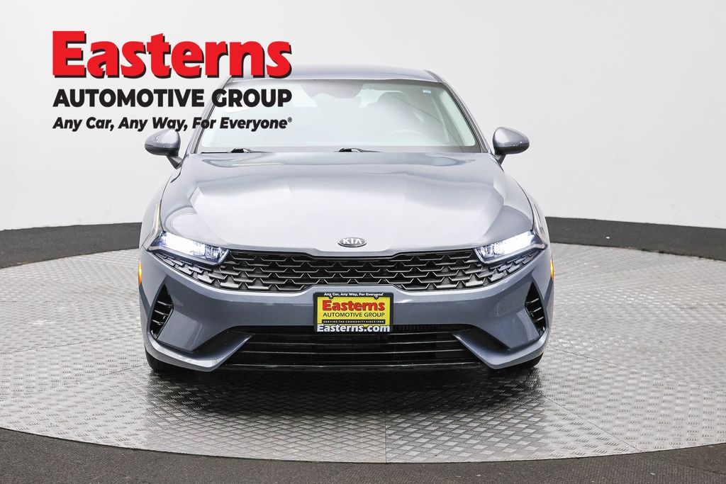 2021 Kia K5 LXS Image 2 of 64
