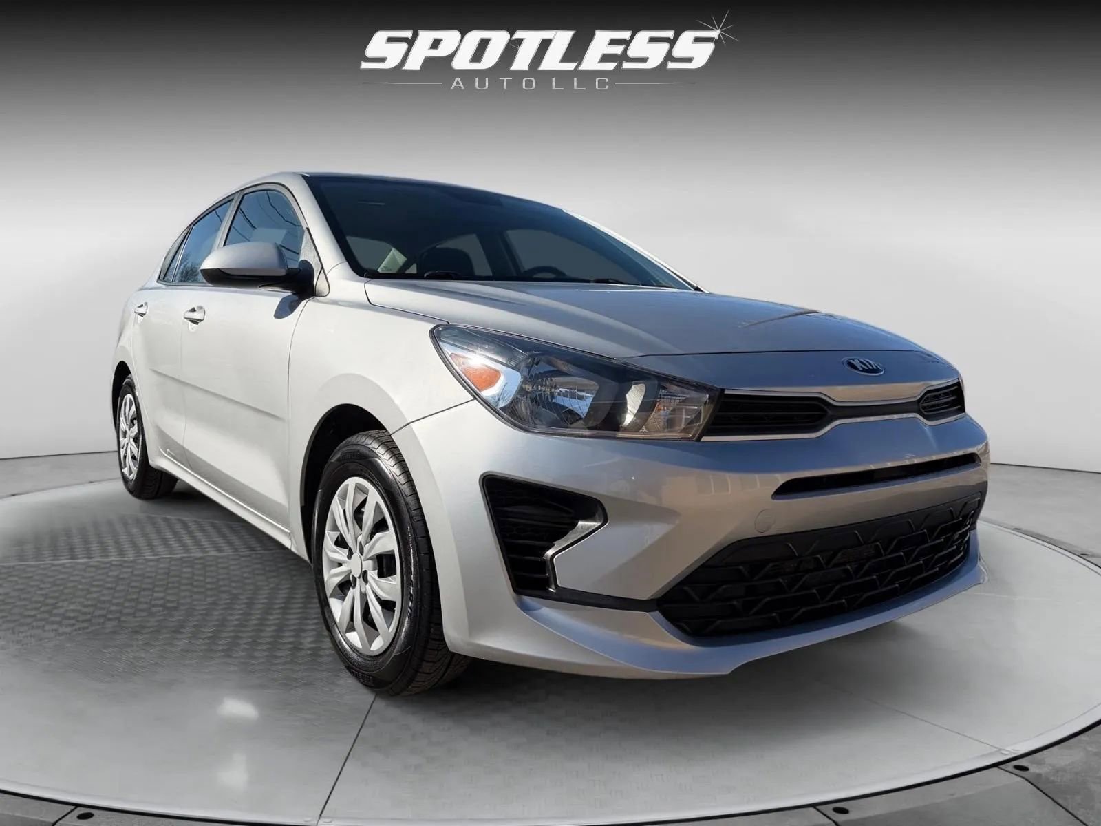 2021 Kia Rio S Image 5 of 26
