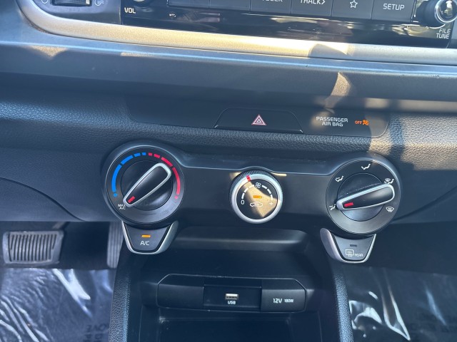 Vehicle image 18 of 20