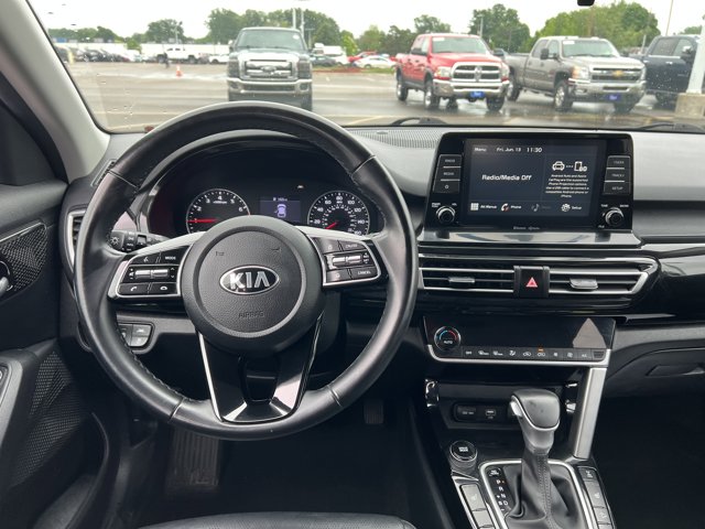 Vehicle image 13 of 36
