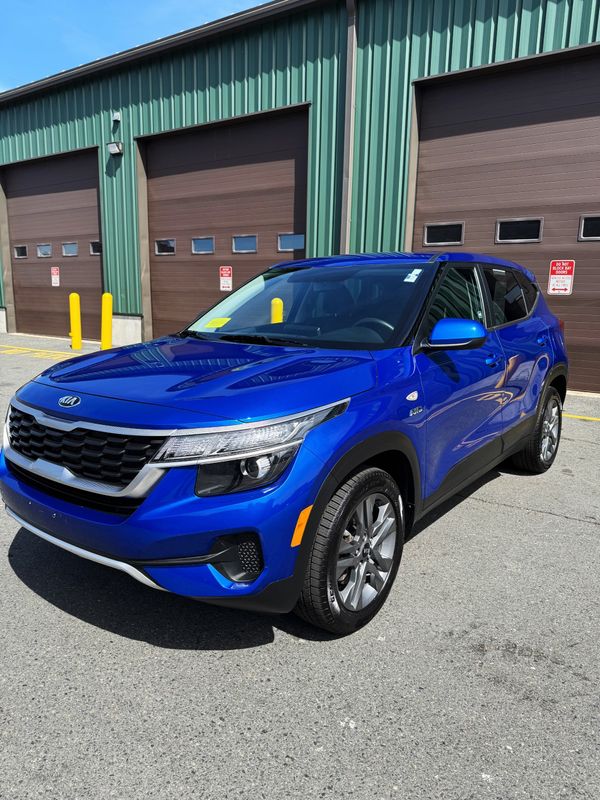 Vehicle image 1 of 15