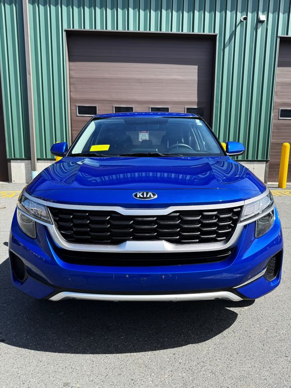 Vehicle image 2 of 15
