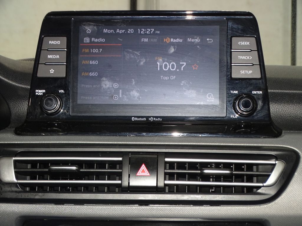 Vehicle image 20 of 26