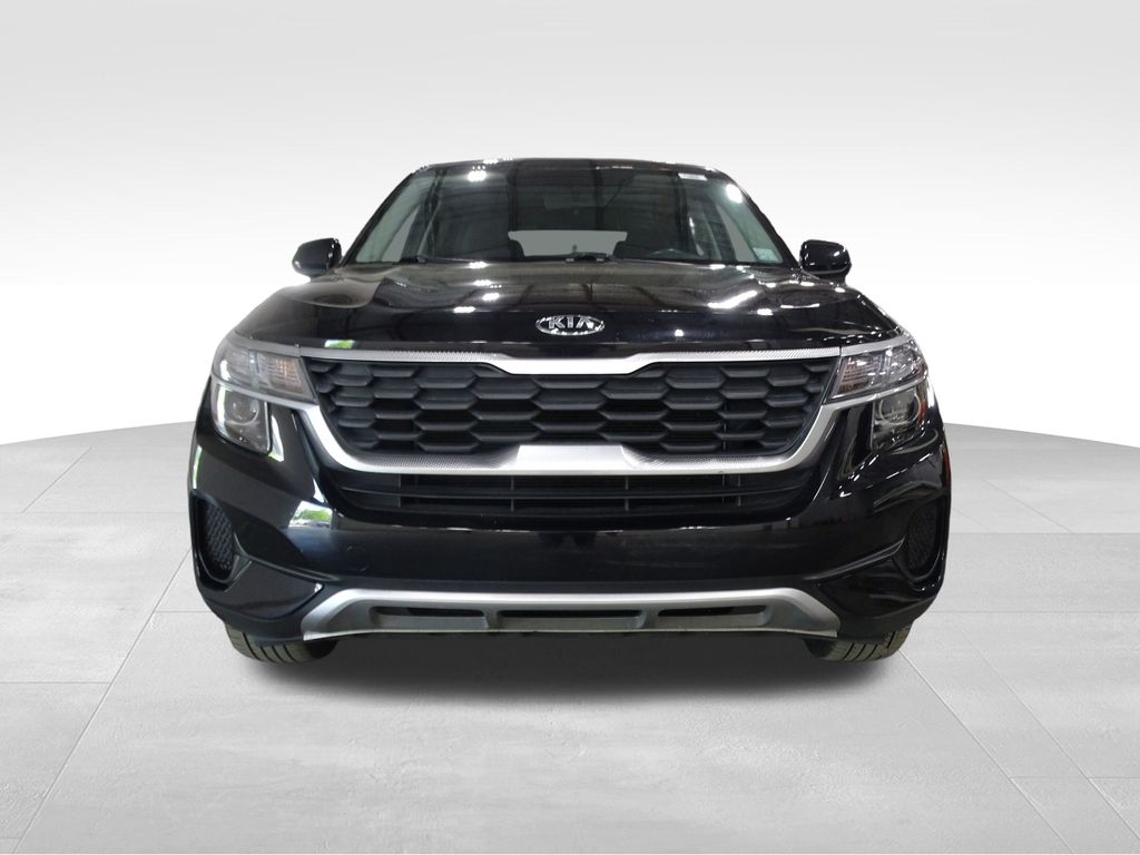 Vehicle image 2 of 26