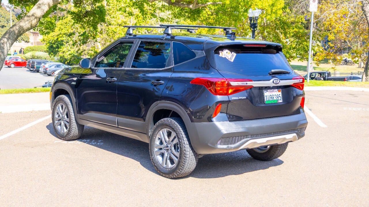 Vehicle image 9 of 27