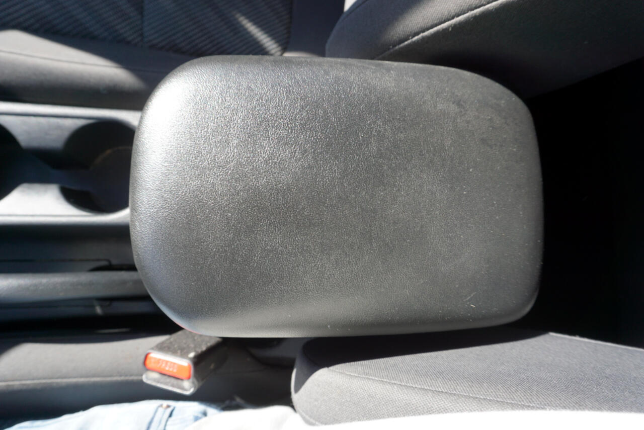 Vehicle image 19 of 19