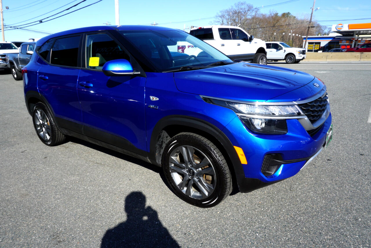 Vehicle image 3 of 19