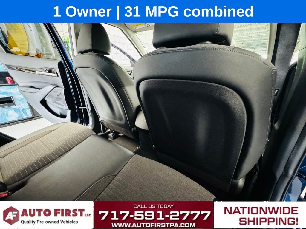 Vehicle image 22 of 26