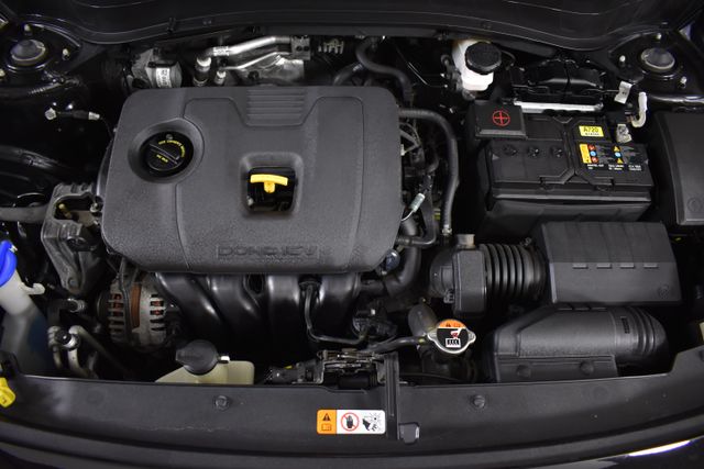 Vehicle image 19 of 30
