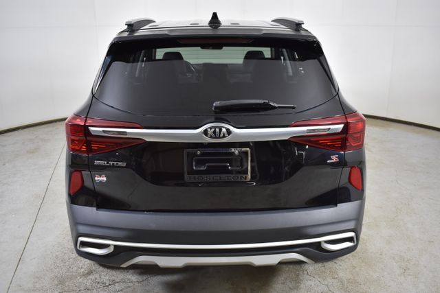 Vehicle image 13 of 30