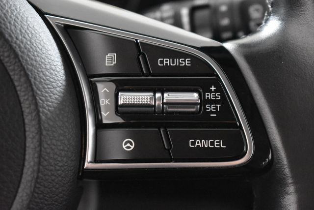 Vehicle image 22 of 30