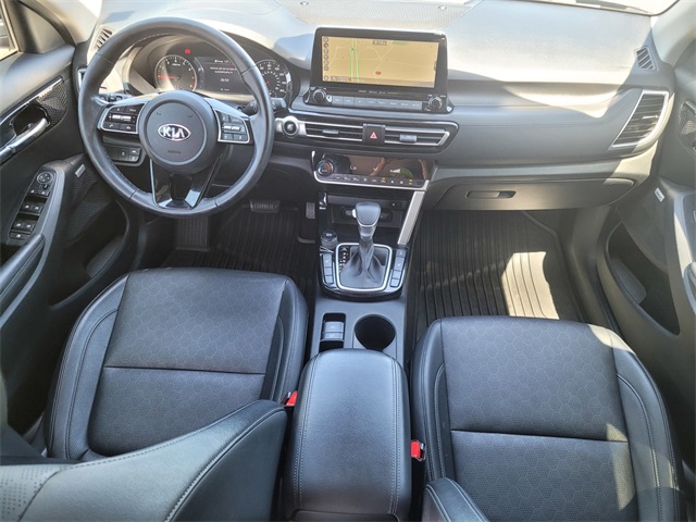 Vehicle image 15 of 27