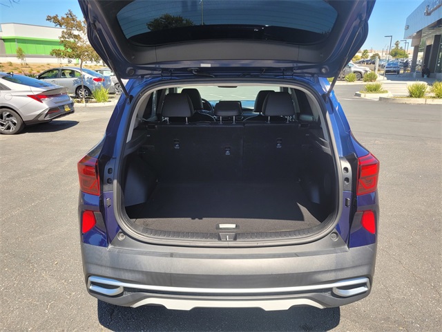 Vehicle image 10 of 27