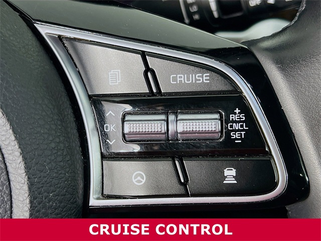 Vehicle image 20 of 34