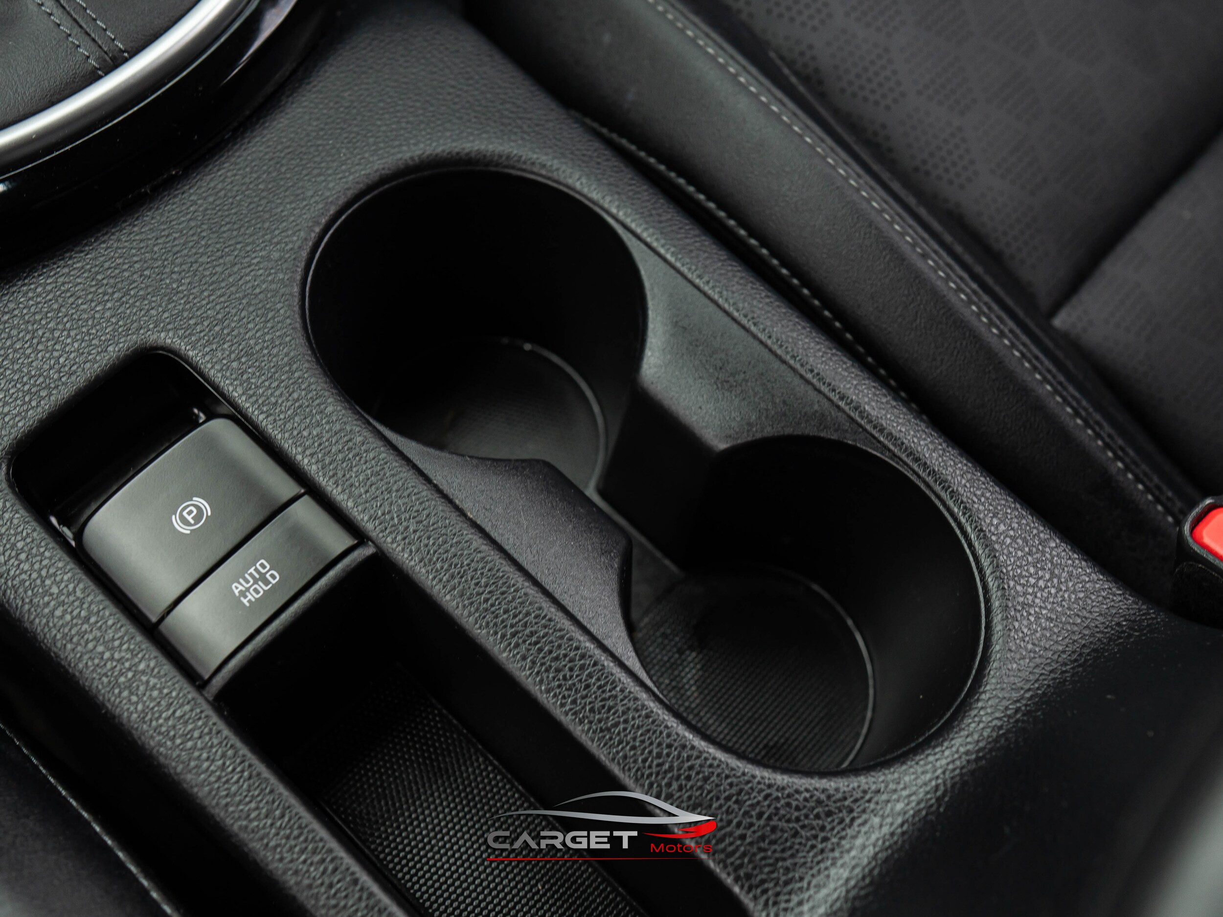 Vehicle image 33 of 49
