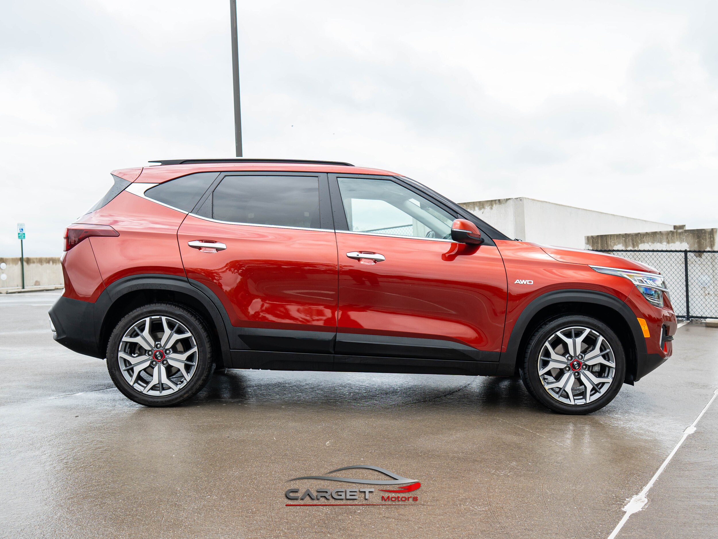 Vehicle image 7 of 49