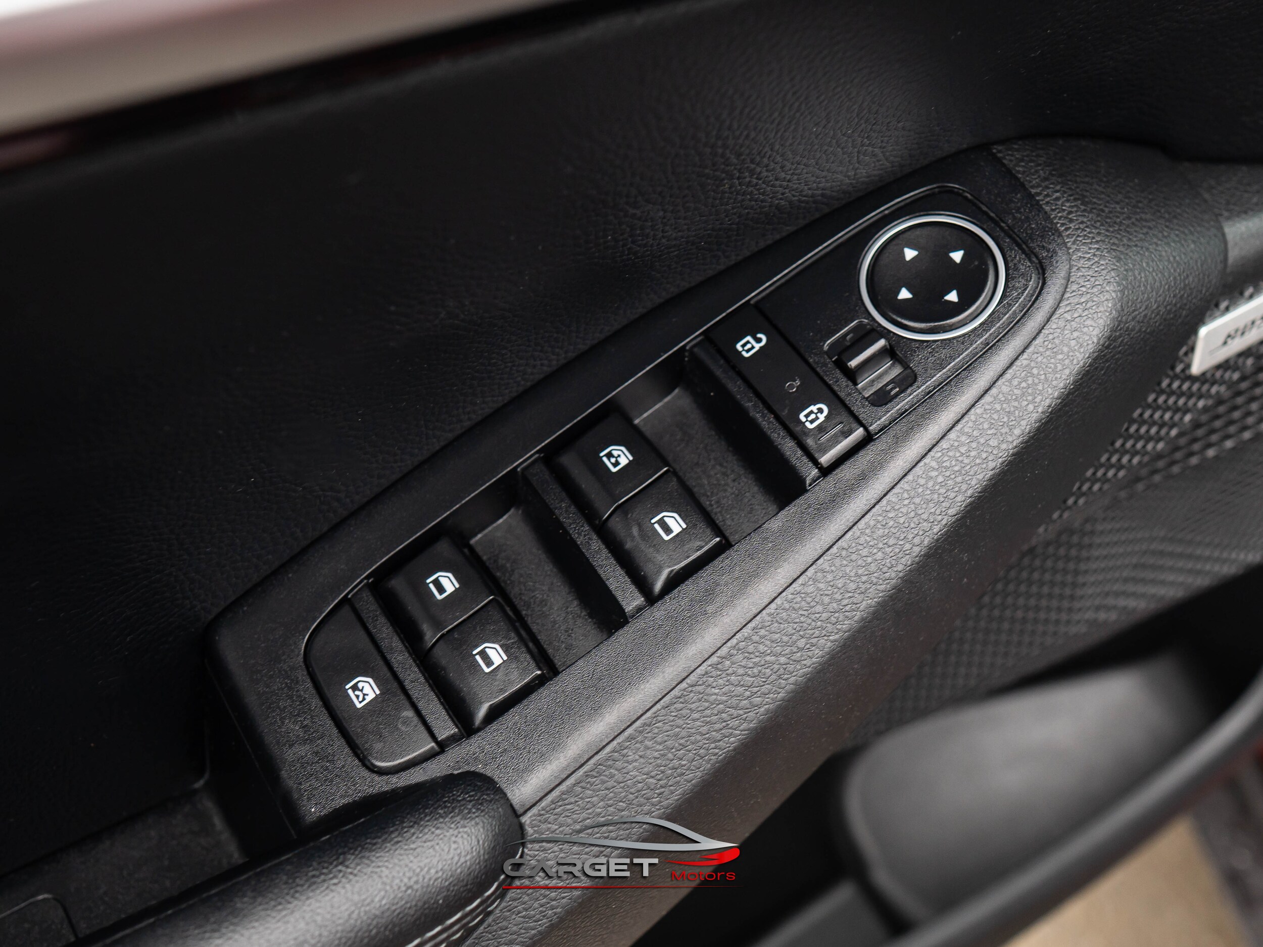 Vehicle image 36 of 49