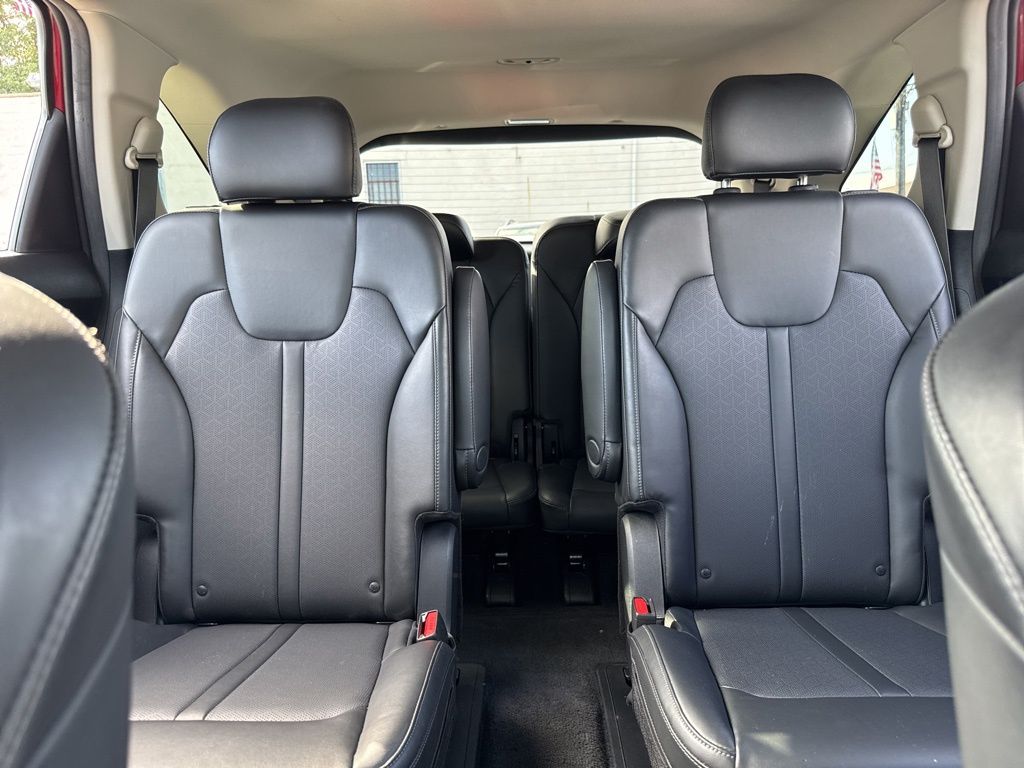 Vehicle image 32 of 32