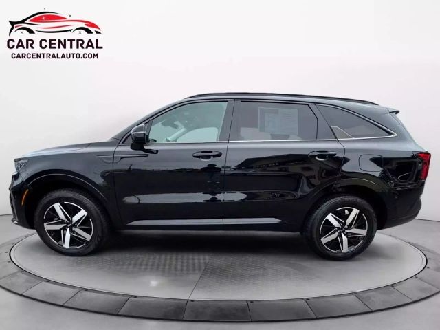 Vehicle image 8 of 38