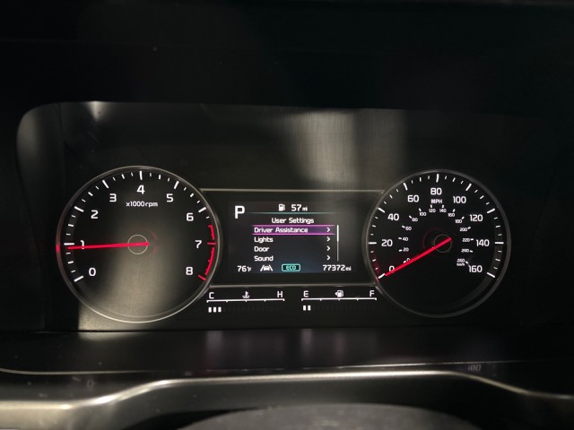 Vehicle image 12 of 33
