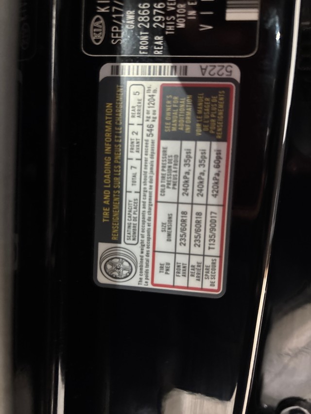 Vehicle image 29 of 33