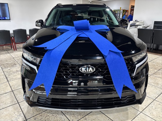 Vehicle image 4 of 33