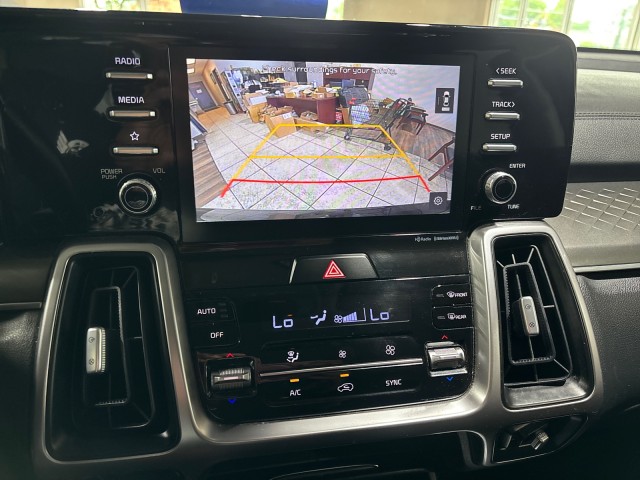 Vehicle image 13 of 33