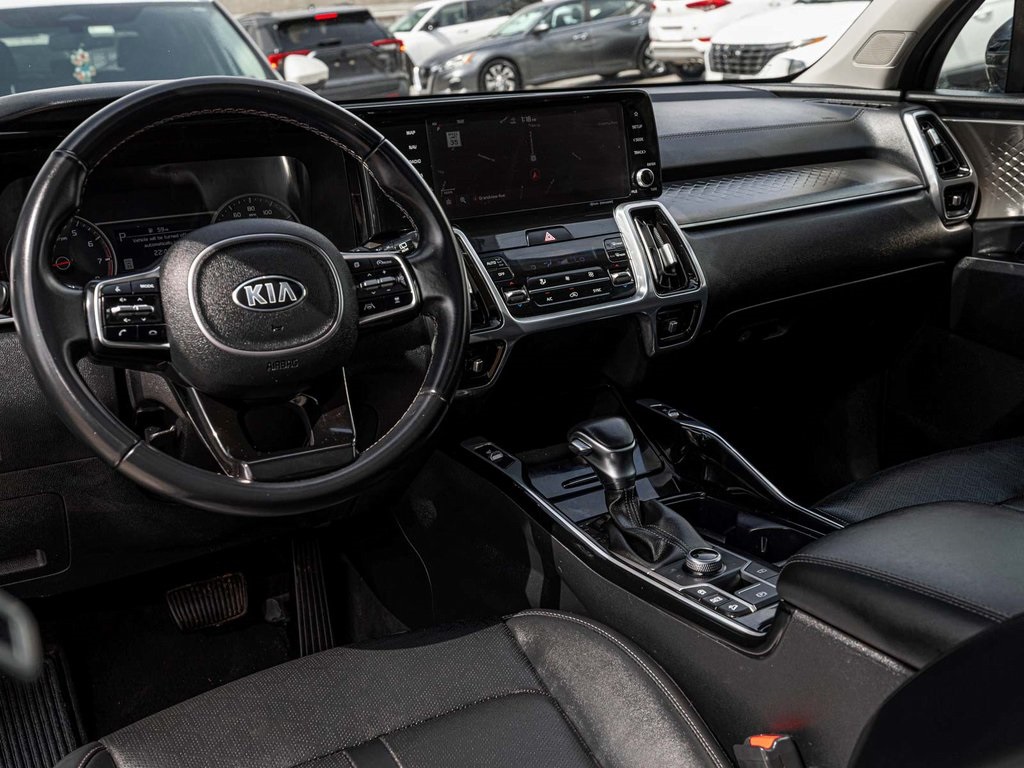 Vehicle image 14 of 38