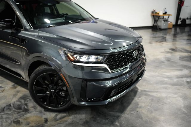 2021 Kia Sorento SX Prestige Image 3 of 88