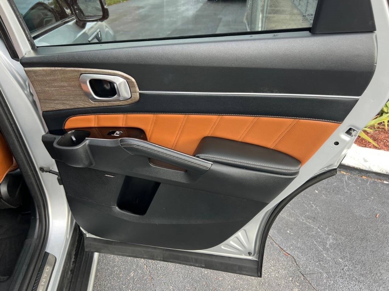 Vehicle image 37 of 55
