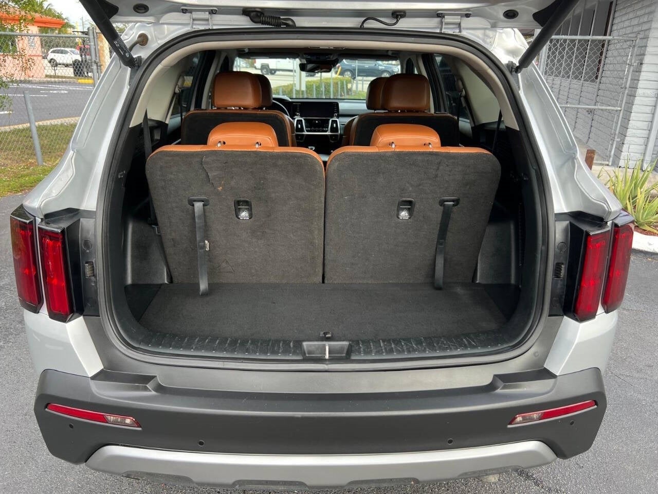 Vehicle image 14 of 55