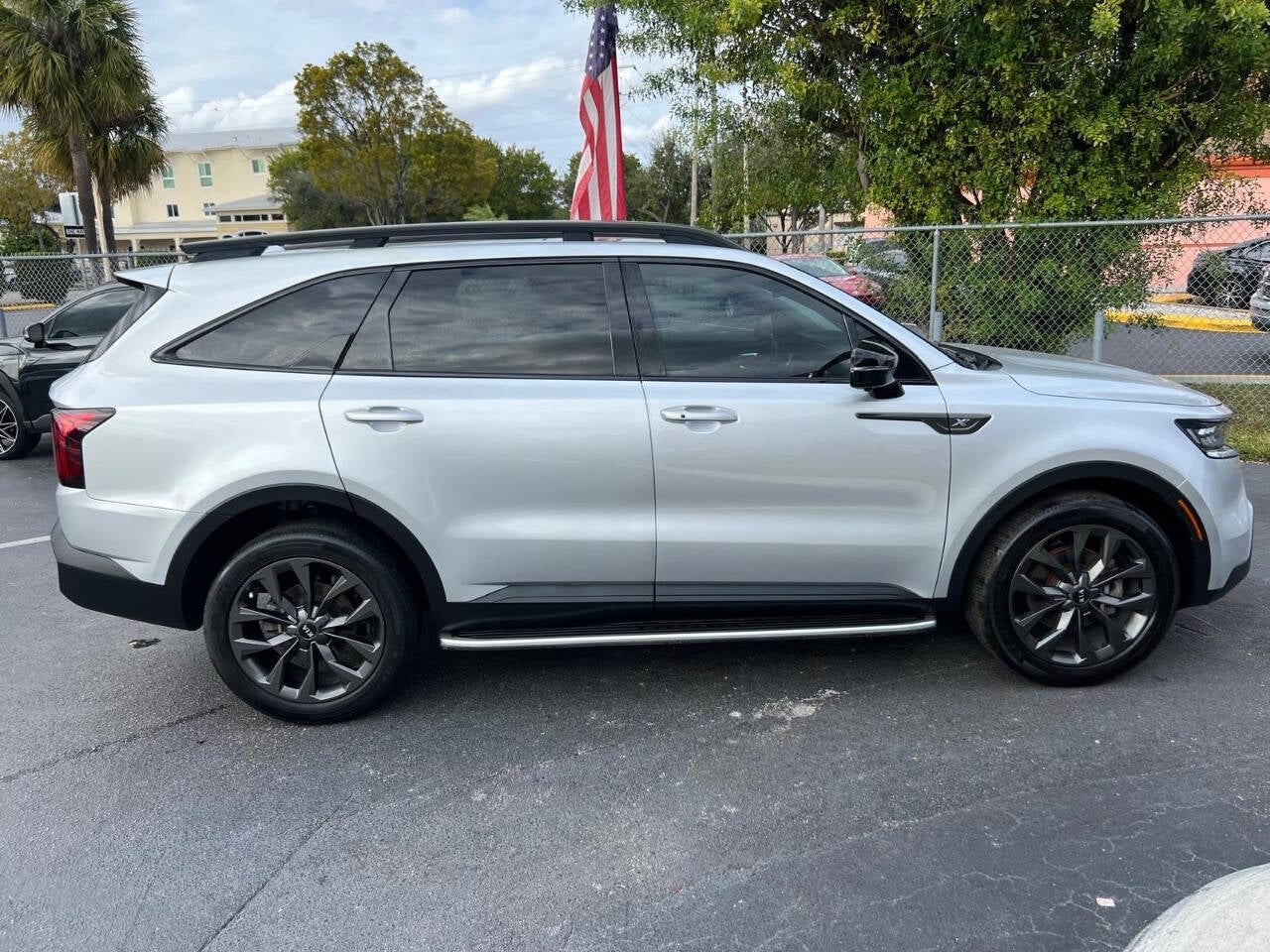 Vehicle image 5 of 55